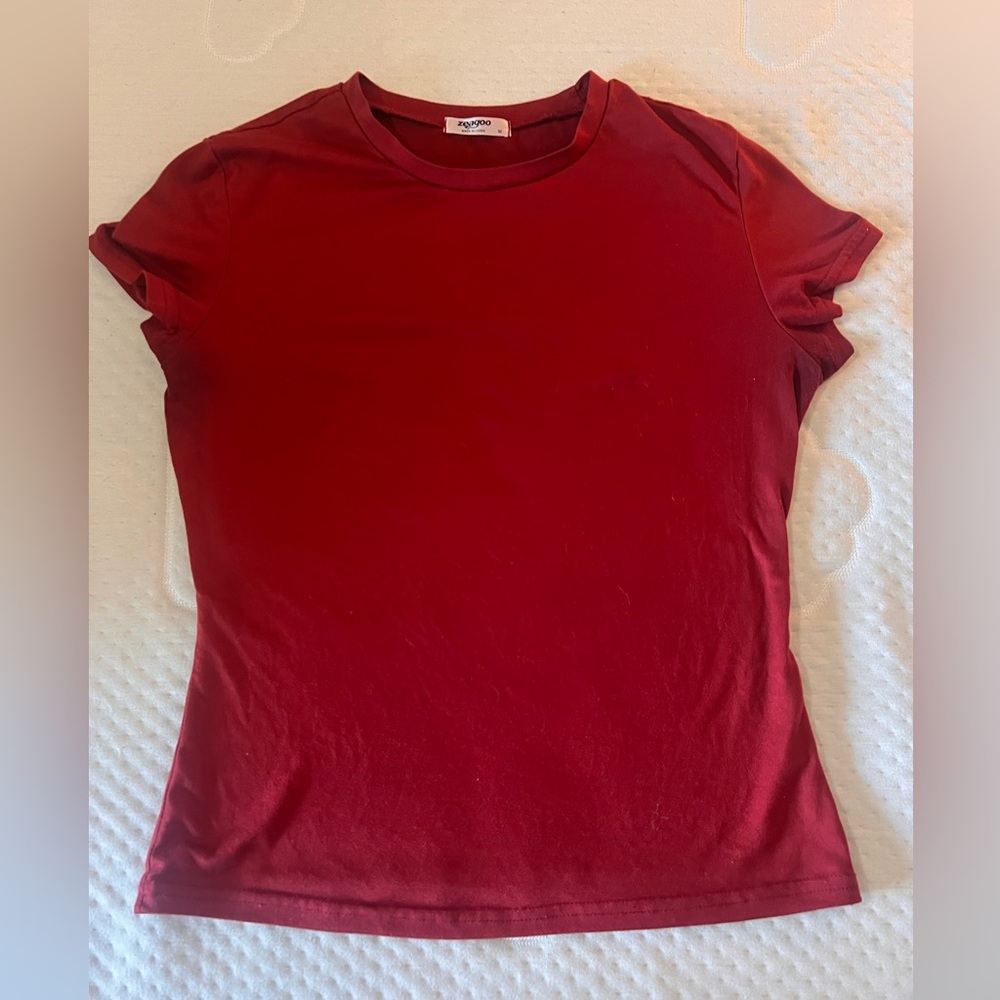 Red short sleeve tshirt